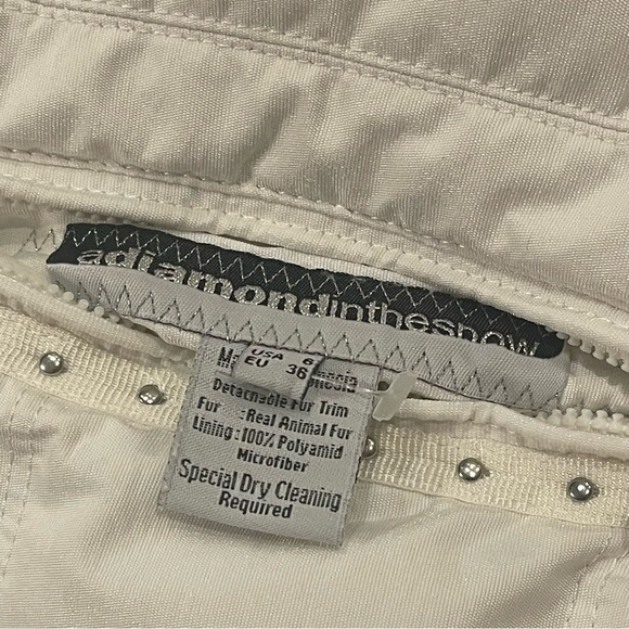 A Diamond In The Snow Puffer Vest Women’s Sz 6 Ivory Reversible Packable Ski - Picture 9 of 13